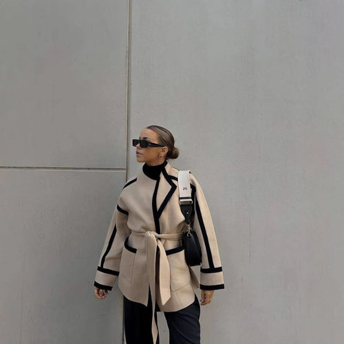 Damen modische Oversized-Mantel mit Gürtel und grafischen Kontrasten Drune