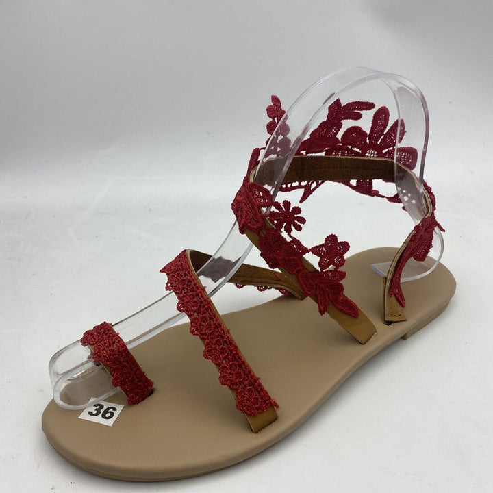 Damen Elegante Sandalen mit floralen Spitzendetails und verstellbaren Riemen Drune