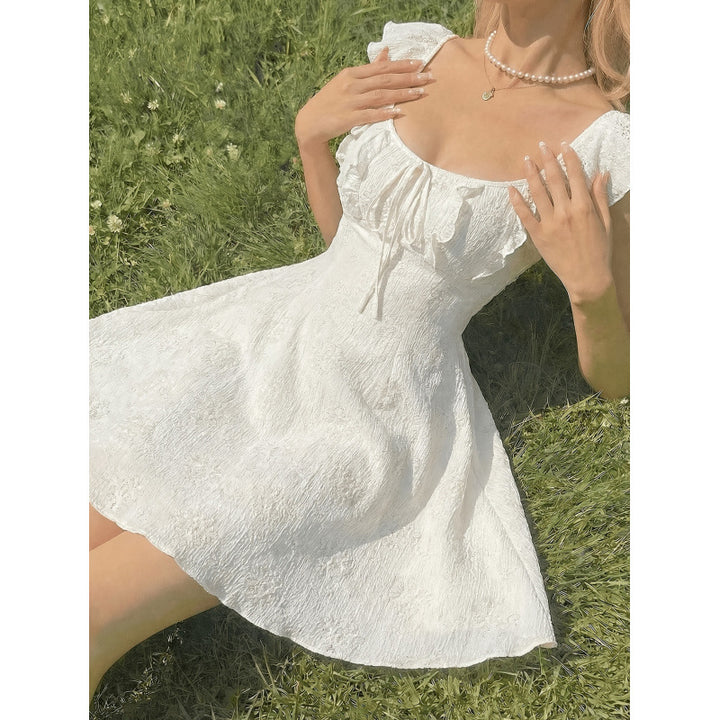 Damen Minikleid mit floralem Design und romantischen Rüschen Drune