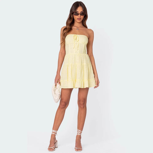 Damen Trägerloses Baumwollkleid mit gestickten Details und voluminösem Rock Drune