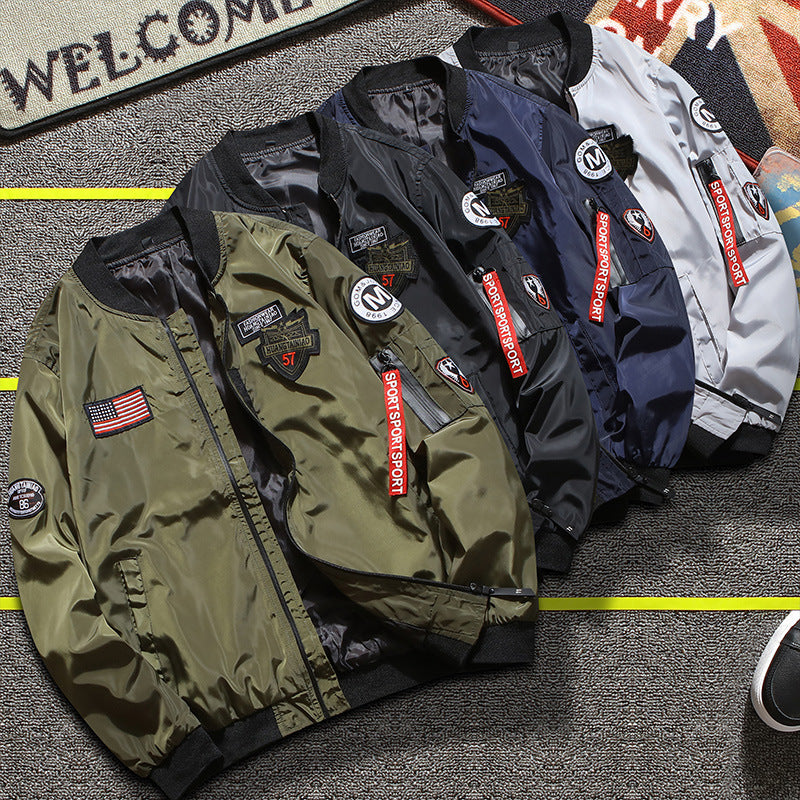 Herren nan stylische Bomberjacke mit Patch-Details und Ärmeltasche Drune