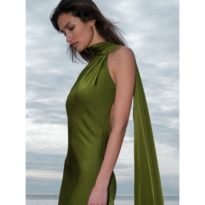 Damen elegantes Maxikleid mit asymmetrischem Oberteil und fließendem Schnitt Drune