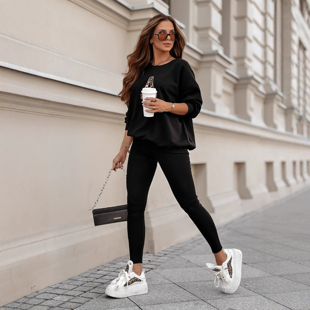 Damen lässiges Sweatshirt mit großem Initial und entspannter Passform Drune