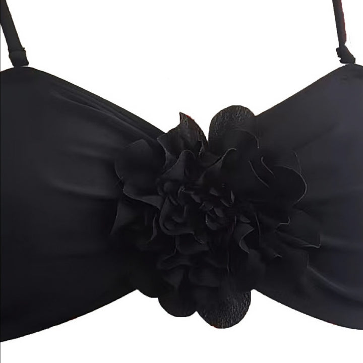 Damen Bandeau-Bikini mit dekorativer Blütenapplikation und elegantem Schnitt Drune