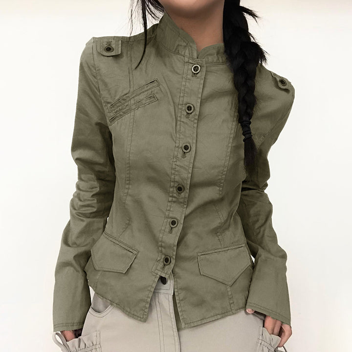 Damen nan taillierte Utility‑Militärjacke mit Stehkragen, Schulterpatten und aufgesetzten Pattentaschen Drune