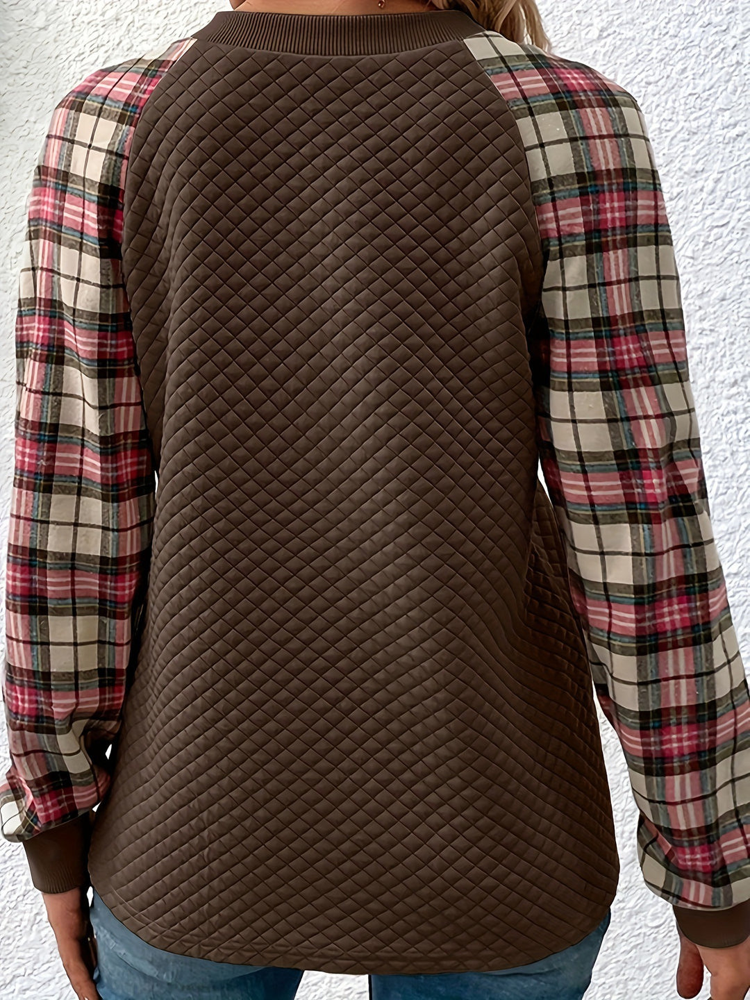 Damen modischer Sweatshirt mit strukturierten Ärmeln und Knopfdetail Drune