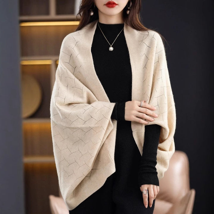 Damen Großer Strickponcho mit modernem Rautenmuster Drune
