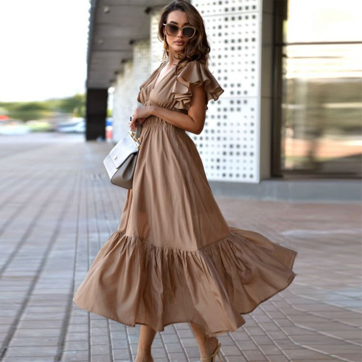 Damen Midi-Kleid mit voluminösen Rüschen und schmeichelndem Schnitt Drune