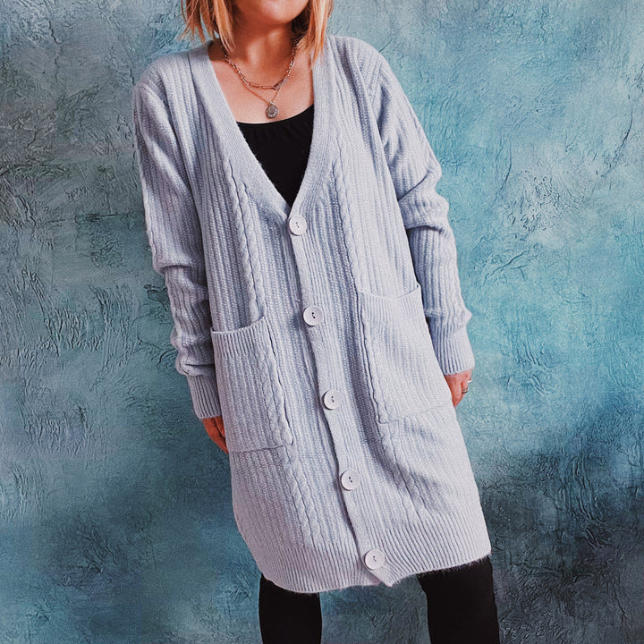 Damen Grobstrickjacke mit modernen Knopfdetails und lässigem Schnitt Drune