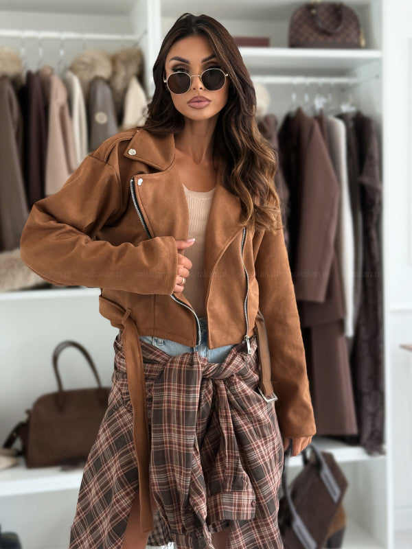 Damen Bikerjacke aus hochwertigem Wildlederimitat mit tailliertem Schnitt und seitlichen Reißverschlüssen Drune
