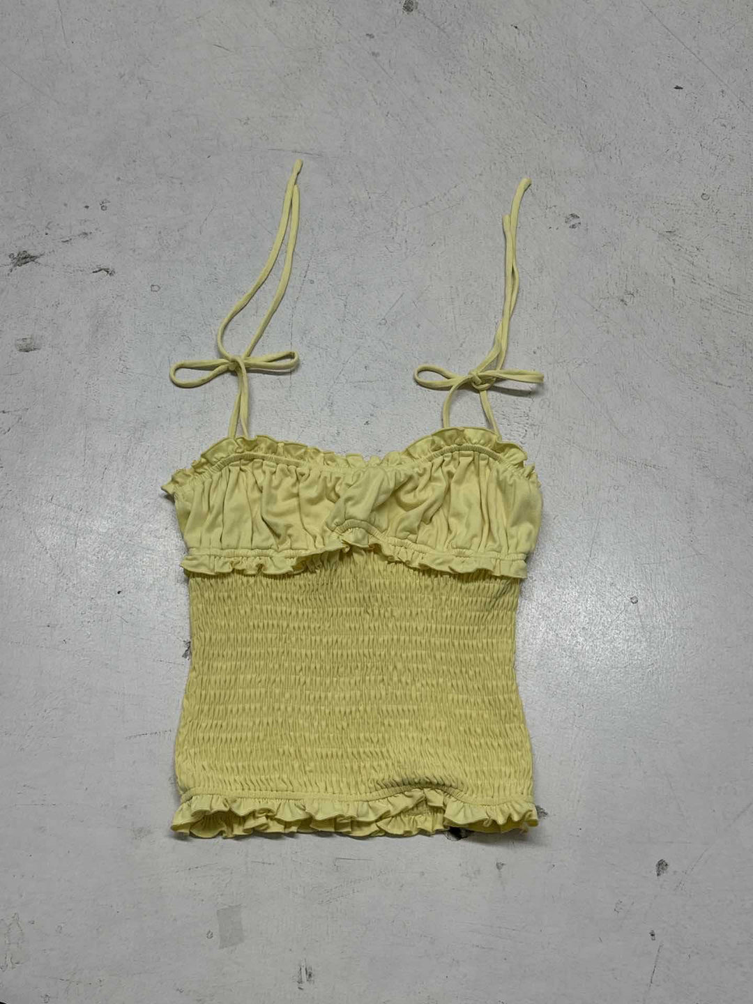 Damen luftiges Trägertop mit Rüschendetails Drune