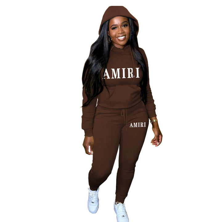 Damen Jogginganzug mit modernem Logo Drune
