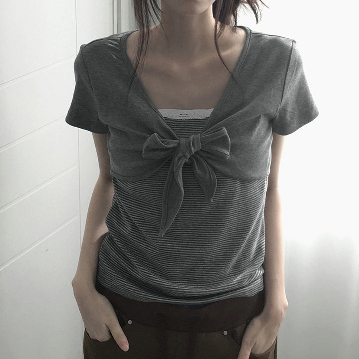 Damen kurzes T-Shirt mit Knoten-Detail und gestreiftem Design Drune