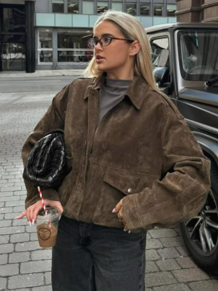 Damen Cropped Wildlederjacke mit lässigem Schnitt und praktischen Taschen Drune