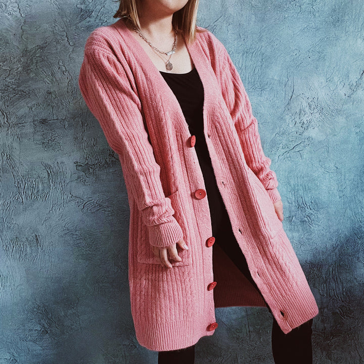 Damen Grobstrickjacke mit modernen Knopfdetails und lässigem Schnitt Drune