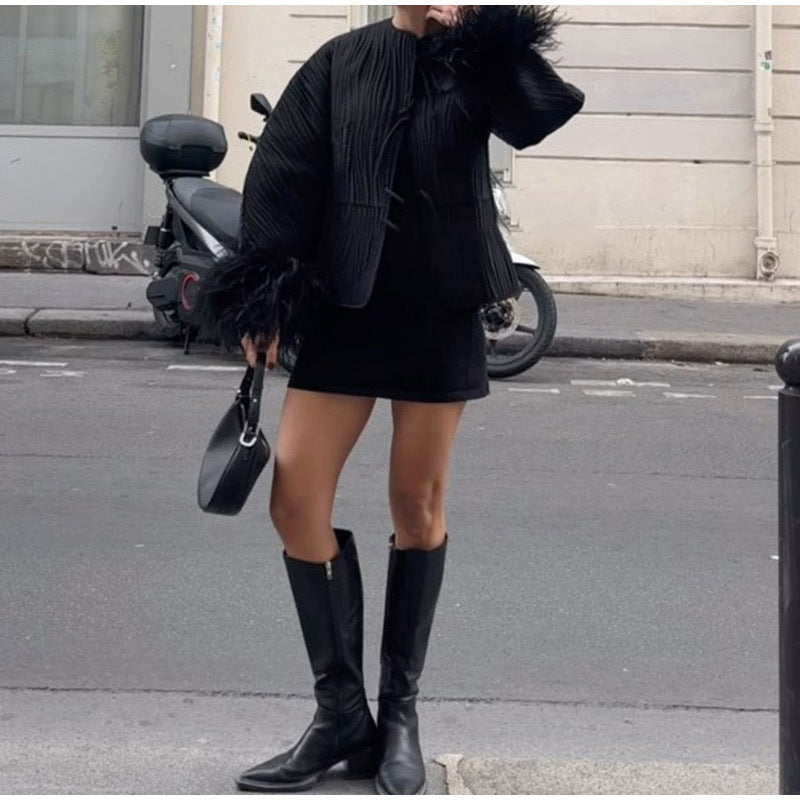 Damen trendige Steppjacke mit voluminösen Federn Drune
