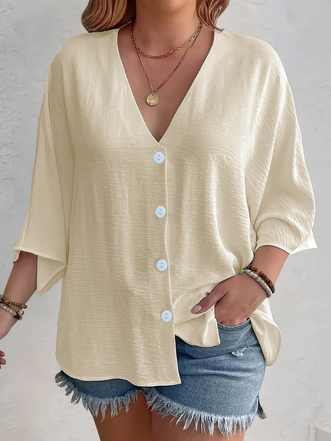 Damen Viskose Oversize-Bluse mit V-Ausschnitt und Knopfdetails Drune