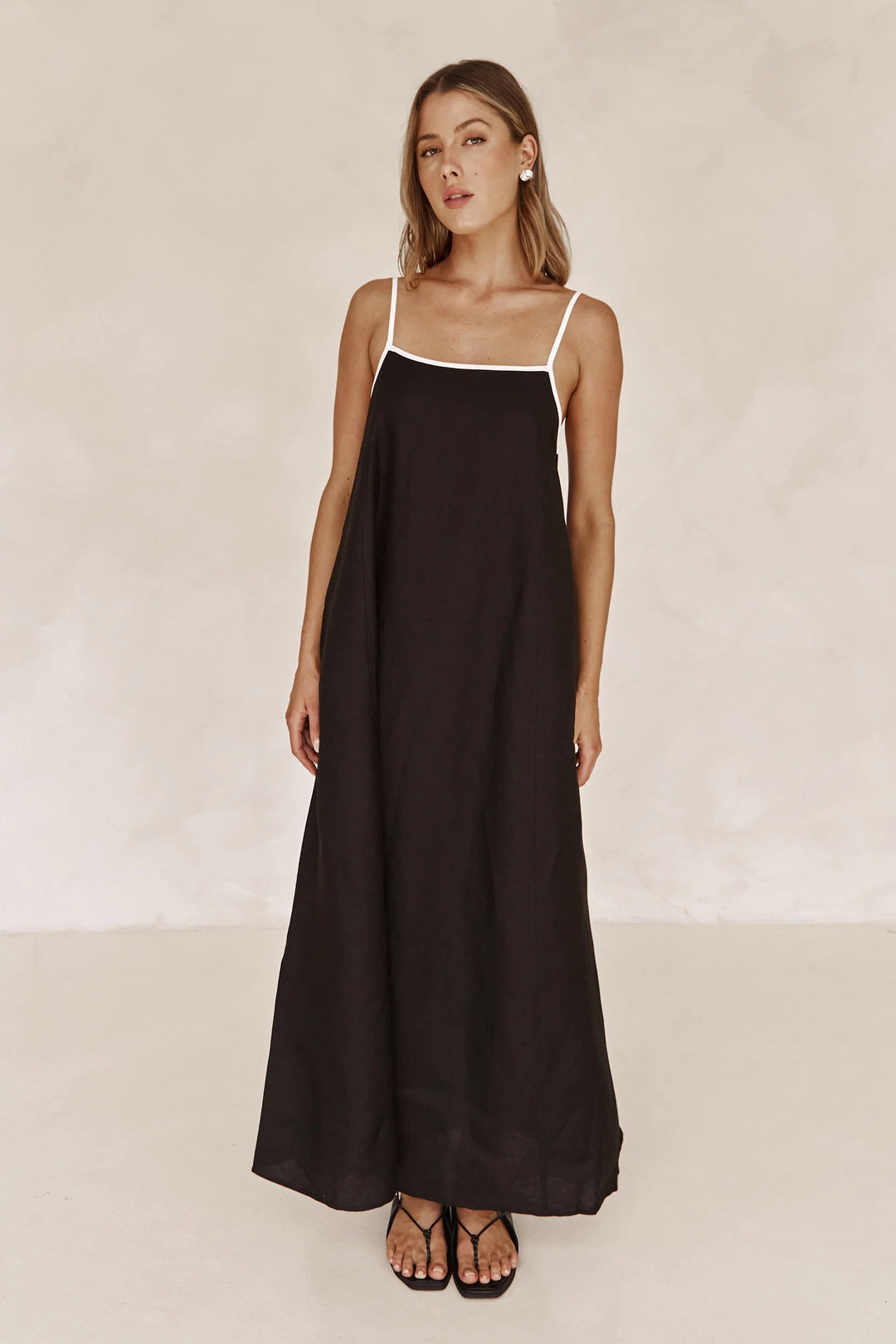 Damen luftiges Maxikleid mit feinen Trägern und elegantem Schnitt Drune