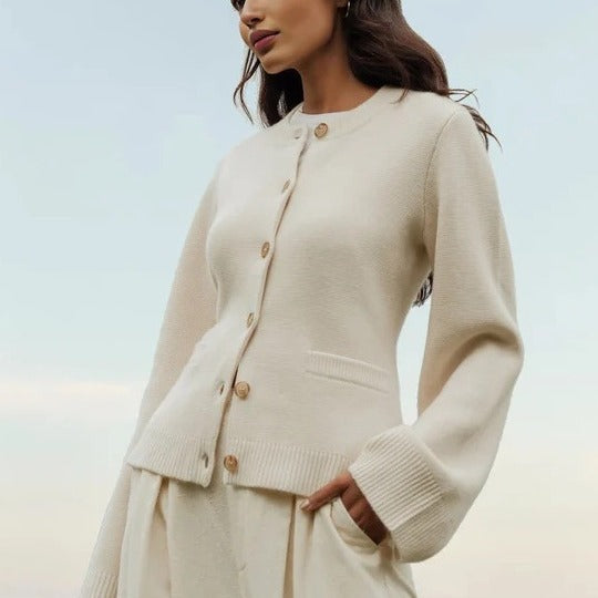 Drune | Stylische Strickjacke mit Knöpfen