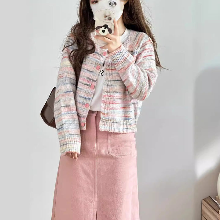 Damen Strickjacke mit buntem Muster und zarten Knöpfen Drune
