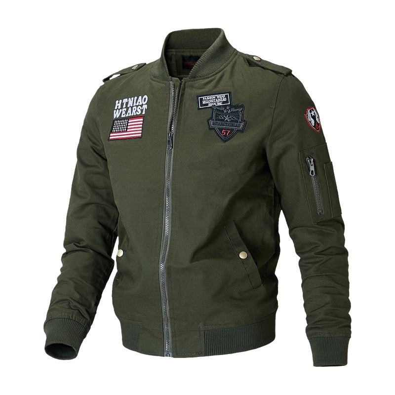 Herren nan militärisch inspirierte Bomberjacke mit gestickten Patches, Ärmeltasche, Schulterpatten und robustem Baumwoll-Twill Drune