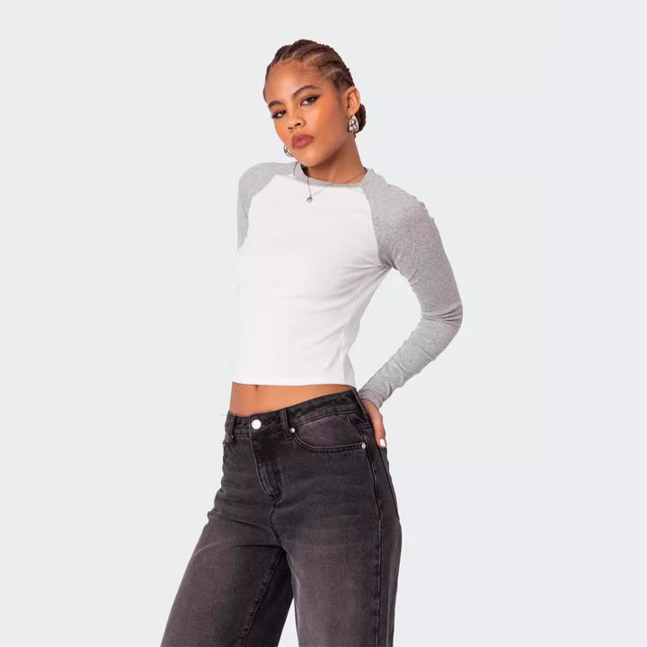 Damen Langarmshirt mit Kontrastärmeln und figurbetontem Schnitt Drune