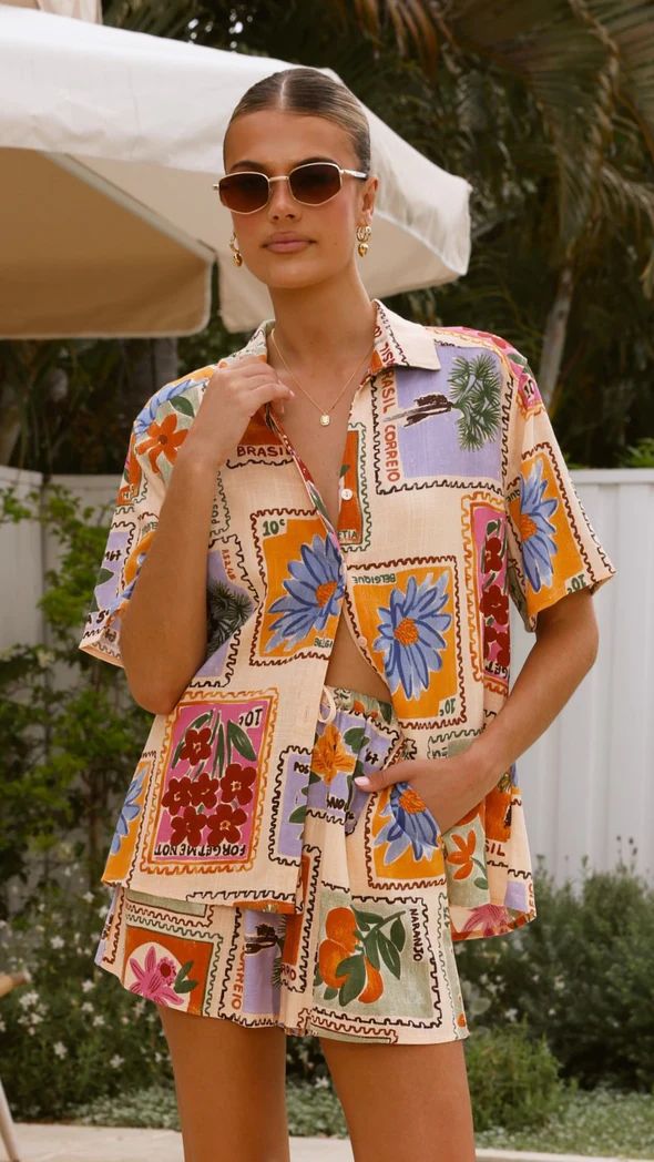 Damen Kurzarm-Hemd mit passender Shorts im floralem Design Drune