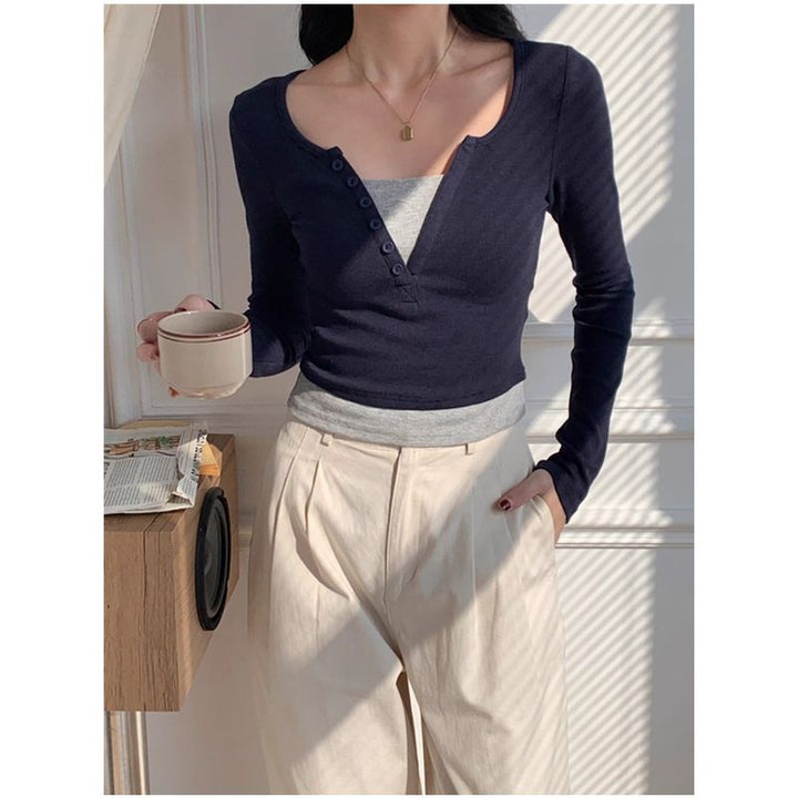 Damen langärmliges Baumwollshirt mit Knopfleiste Drune