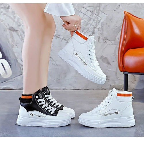 Damen Hohe Sneakers mit rutschfester Profilsohle und modischem Strickkragen Drune
