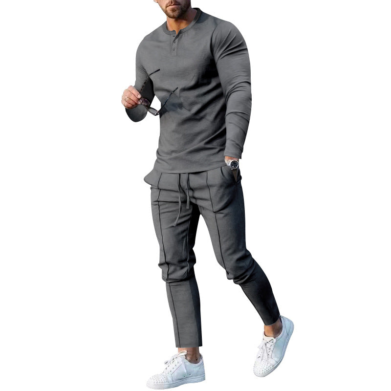 Herren athletisches Freizeit-Ensemble mit langärmligem Henley-Oberteil und bequemen Jogginghosen Drune