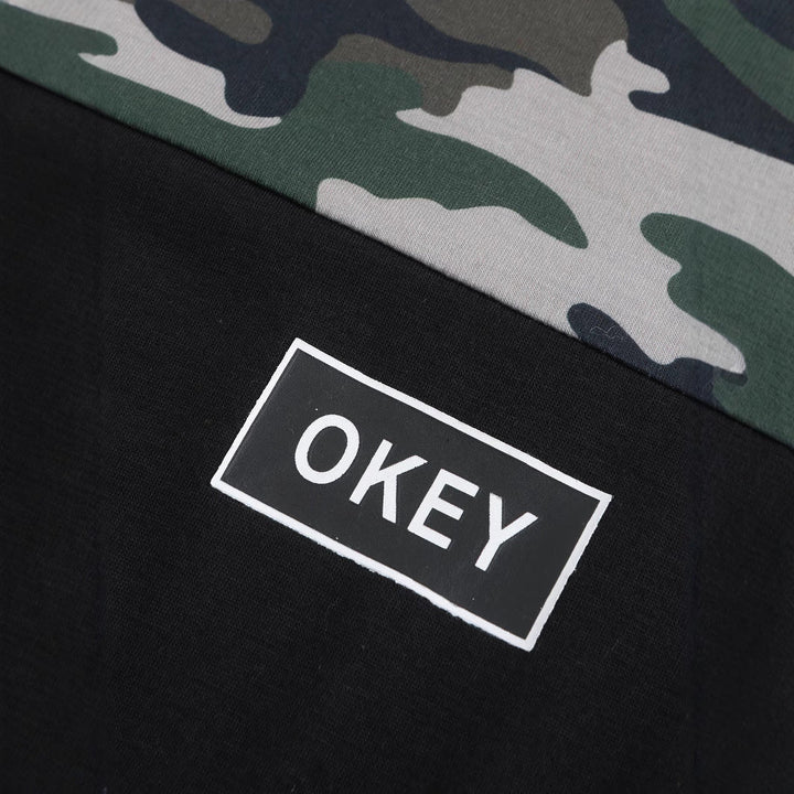 Herren Camouflage Sportanzug mit modernem Design und praktischen Taschen Drune