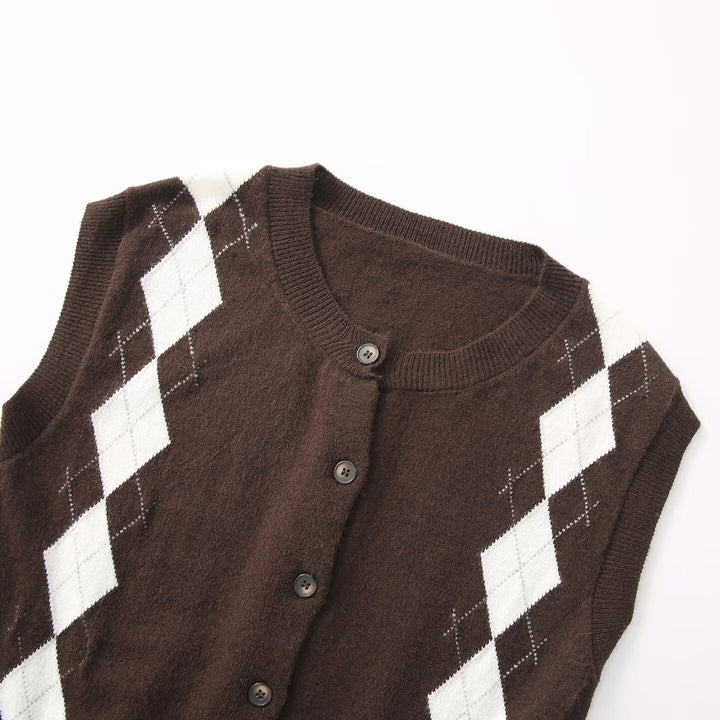 Damen Strickjacke mit modernem Rautenmuster und Knopfverschluss Drune