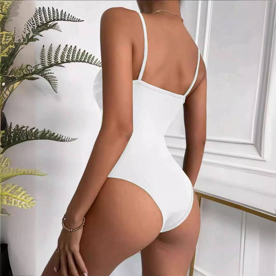 Damen figurbetontes Cut-Out Top aus Rippenstruktur Drune