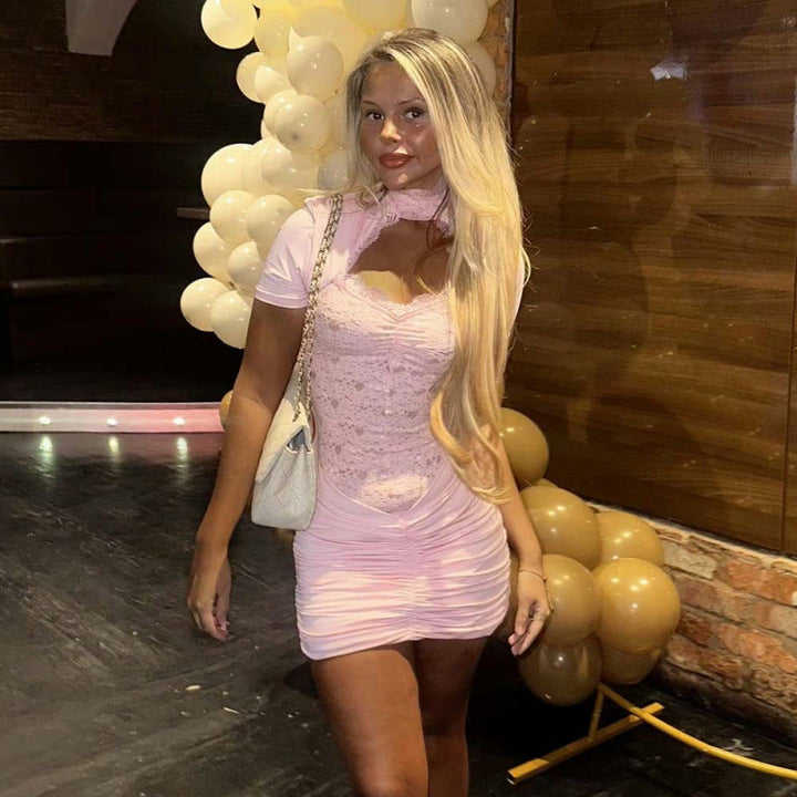 Damen Mini-Kleid mit sexy Rüschen und Spitzenakzenten Drune