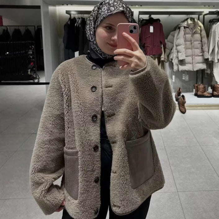 Damen kuschelige Teddyjacke mit praktischen Taschen und Knopfverschluss Drune