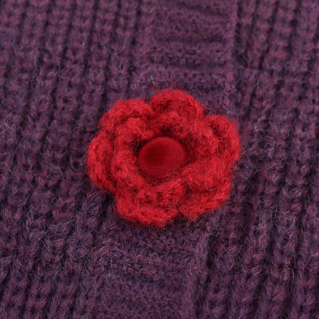 Damen Strickjacke mit dekorativen Blumenknöpfen Drune