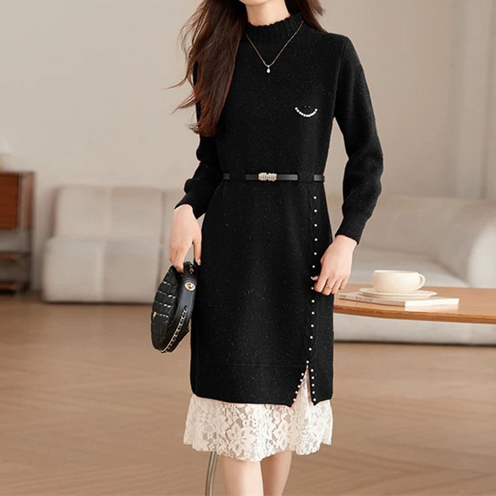 Damen Strickkleid mit dekorativen Knopfdetails und Spitze Drune