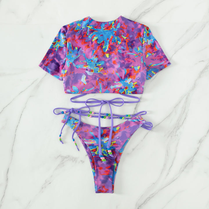 Damen Crop-Top Bikini-Set mit kreativem Schnitt und farbenfrohen Akzenten Drune
