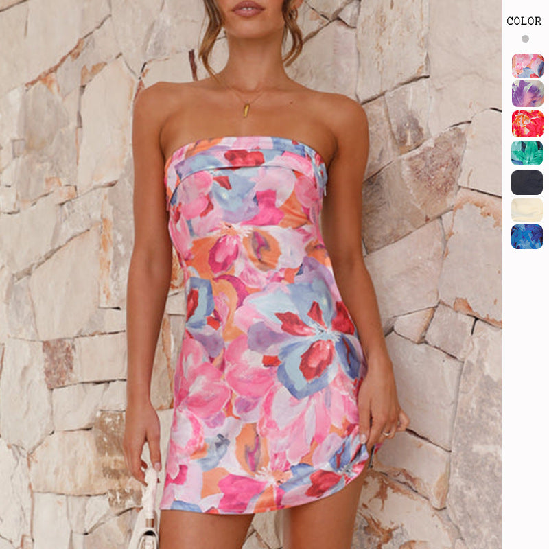 Damen flirtendes Minikleid im Bandeau-Stil mit floralen Akzenten und schwingendem Saum Drune