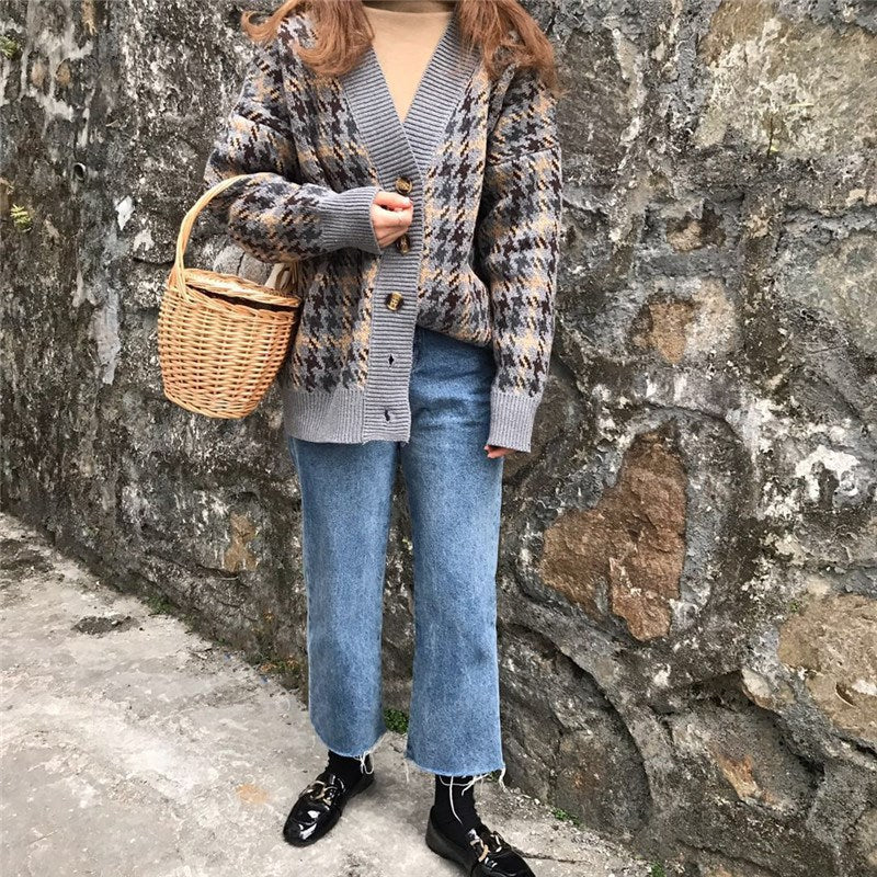 Damen Grobstrickcardigan mit Hahnentrittmuster und großen Holzknöpfen Drune