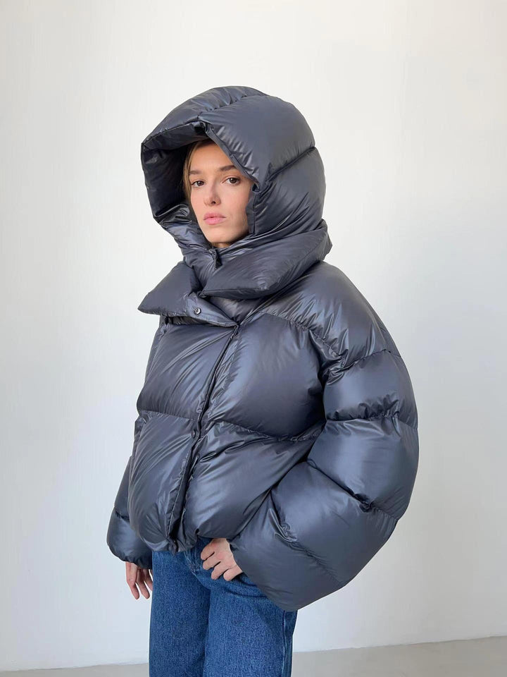 Damen oversized Daunenjacke mit hohem Kragen und voluminösen Ärmeln Drune