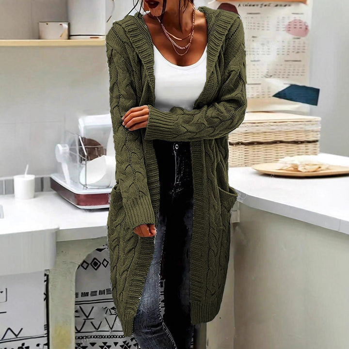 Damen Strickjacke im lässigen Langschnitt mit Zopfmuster und praktischen Taschen Drune