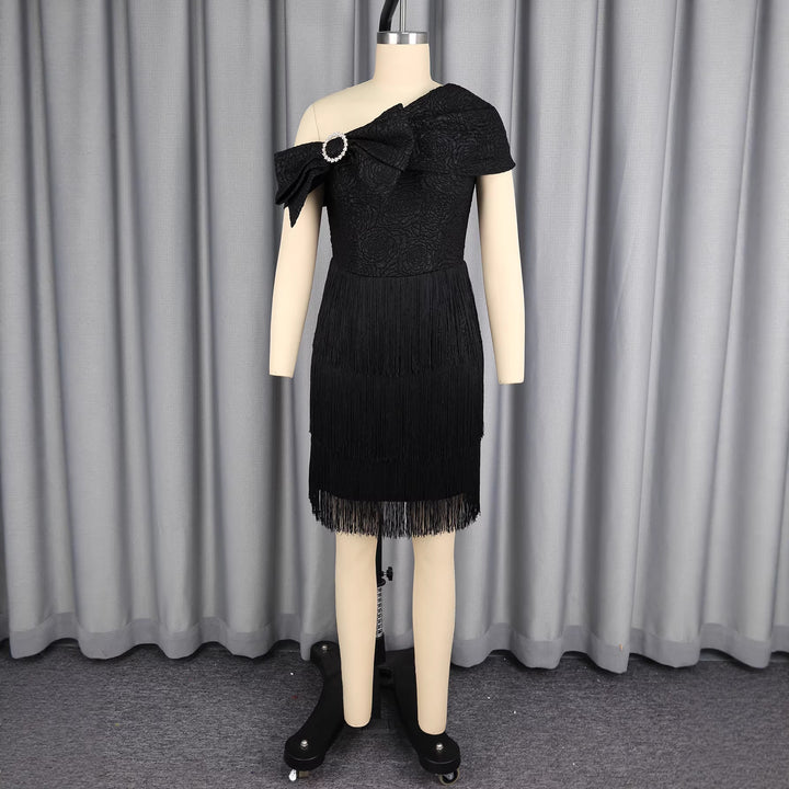 Damen glamouröses Abendkleid mit Rüschen und Fransen Drune