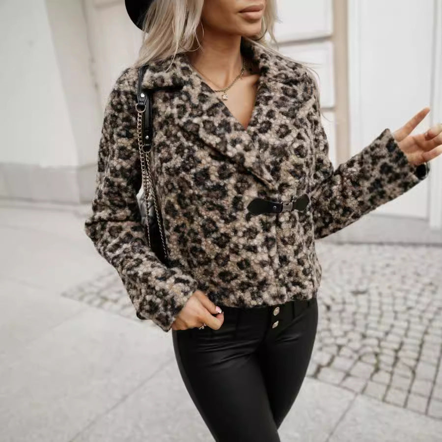 Damen Wickeljacke im modischen Zebra-Design Drune