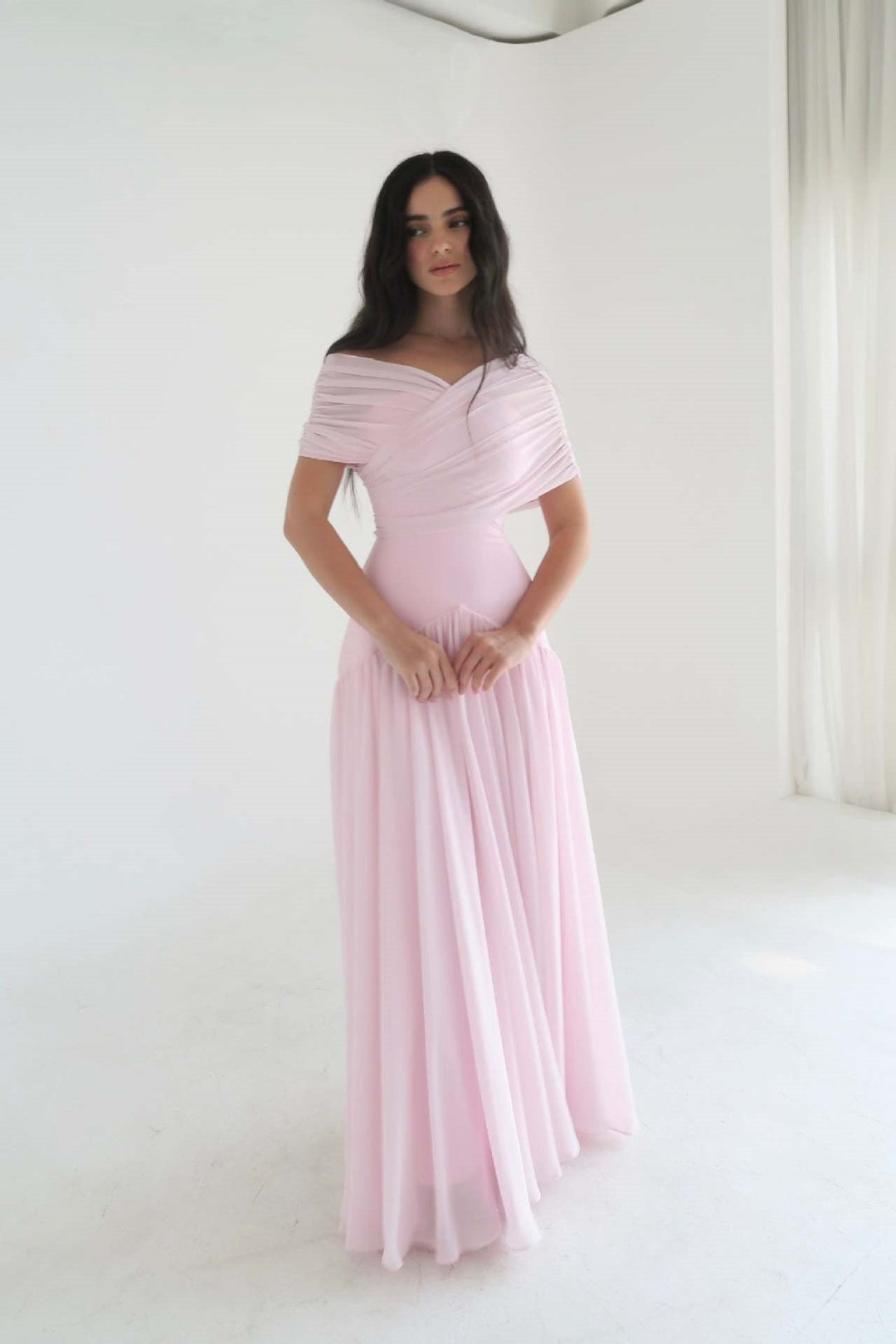 Damen Elegantes Maxikleid mit Wickeloptik und transparenten Ärmeln Drune