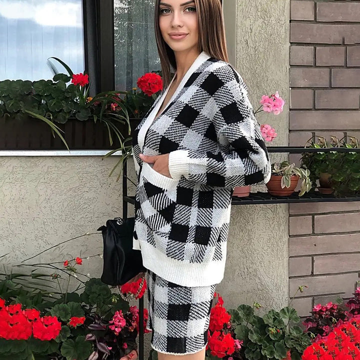 Damen modisches Strickensemble mit vorderem Knopfverschluss und gemustertem Design Drune