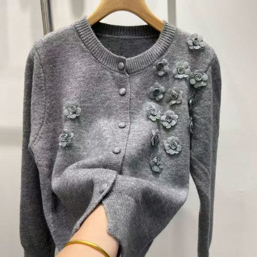 Damen Strickjacke mit floralen Akzenten Drune