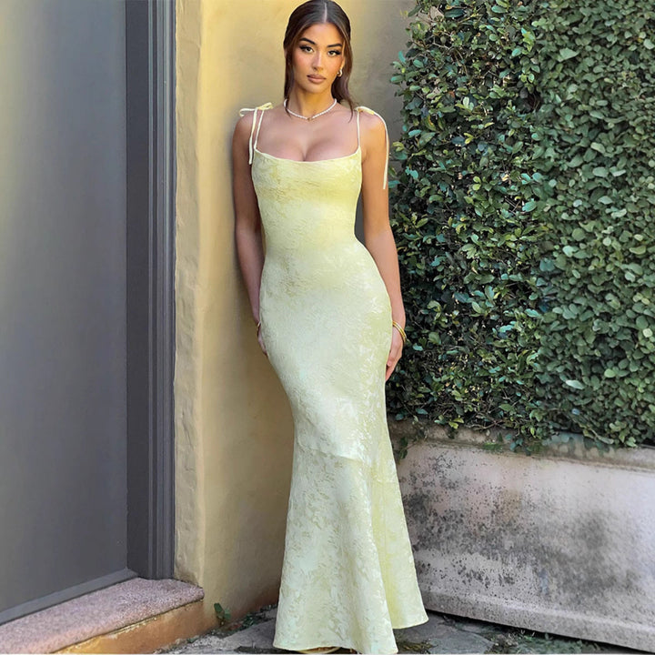 Damen Elegantes Langarm Abendkleid mit floralem Jacquard-Muster und zartem Rückenausschnitt Drune