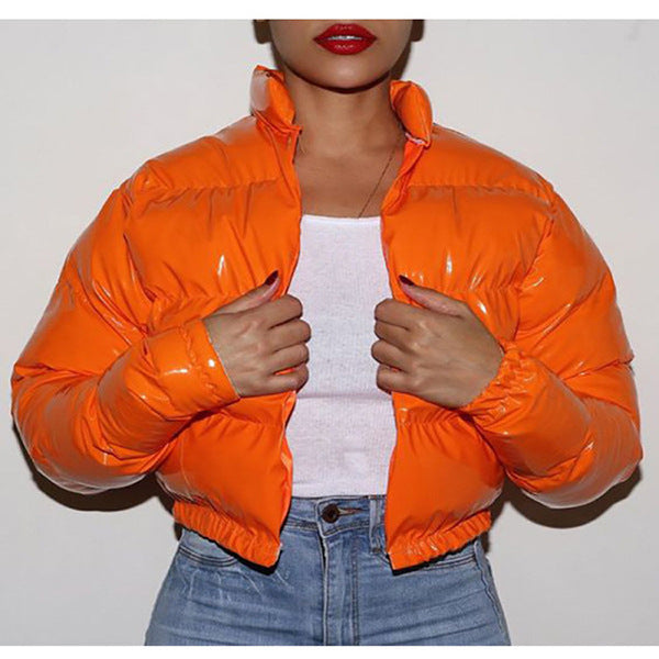 Damen modische kurze Steppjacke mit glänzendem Finish Drune
