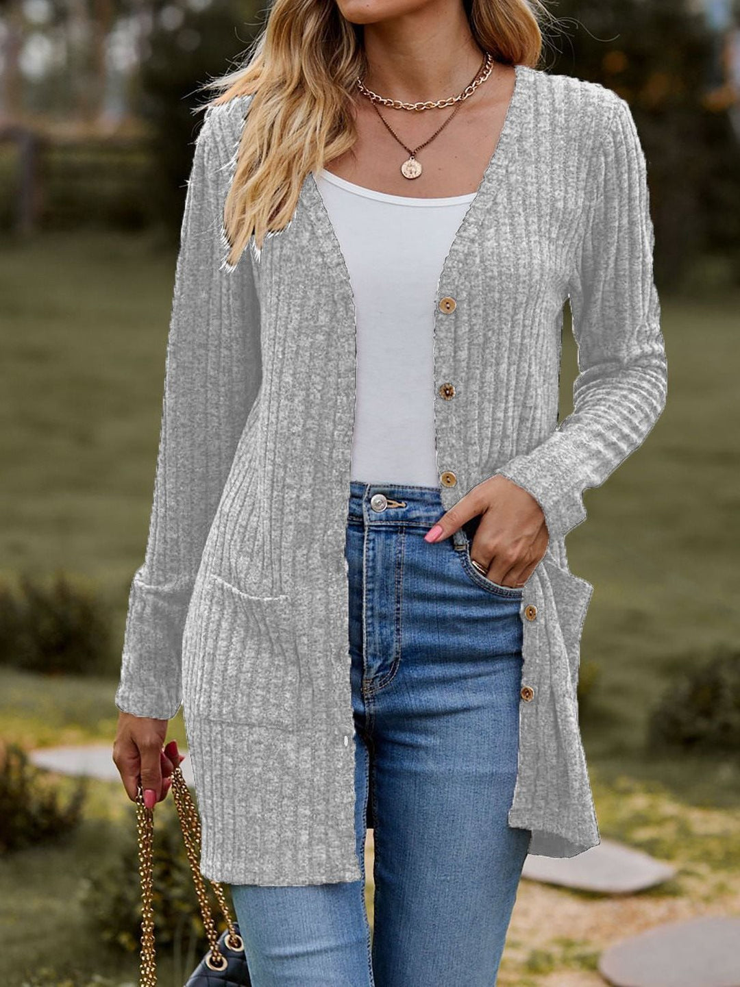 Damen Strickjacke mit V-Ausschnitt und praktischen Taschen Drune